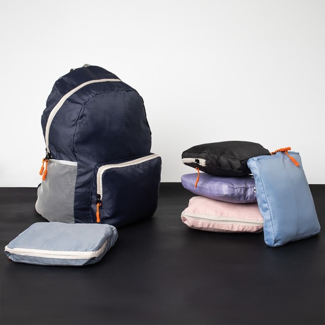 Mochila de Nylon Dobrável 23 Litros Personalizada Mochila de Nylon Dobrável 23 Litros Personalizada