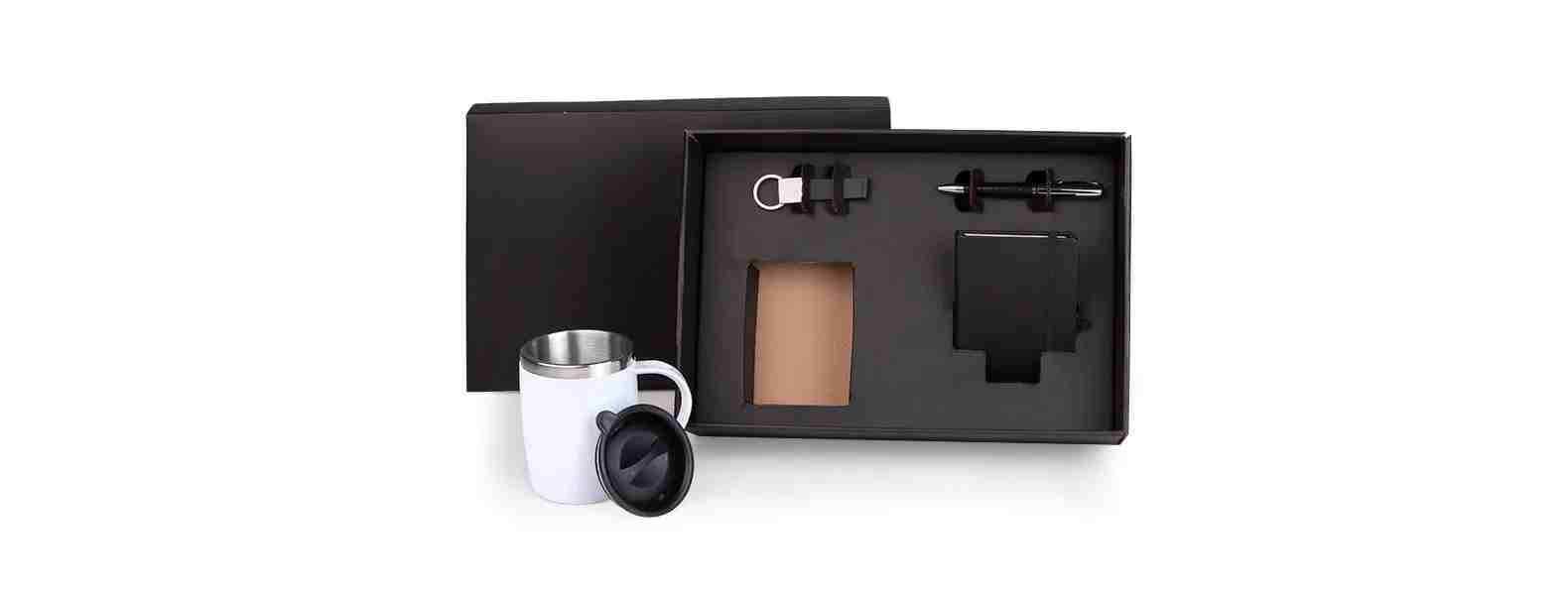 Kit Caneca e Acessórios Personalizado 