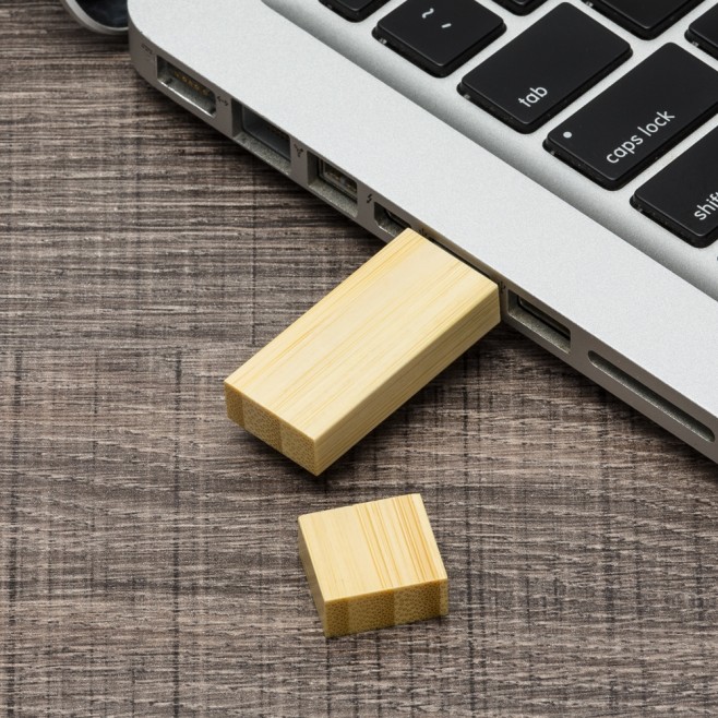 Pen Drive Bambu 4/8/16GB Personalizado Pen Drive Bambu 4/8/16GB Personalizado